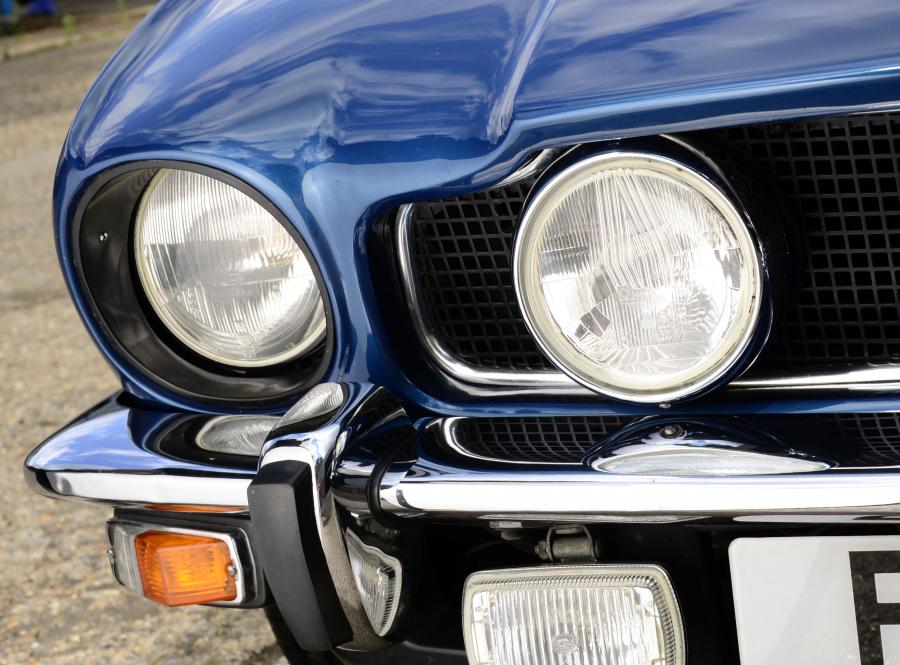  Aston Martin V8 7.0 Litre Coupe 1989 года  (фото 8 из 20)